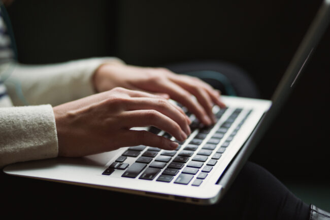 How to write a business email in French
